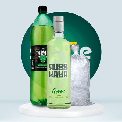 Combo Vodka RUSSKAYA Vodka Green + Evervess 1.5L + Hielo 1.5 kg